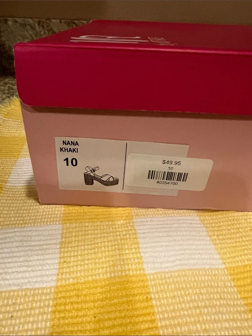 New with Tags NR Not Rated NANA KHAKI Heels
